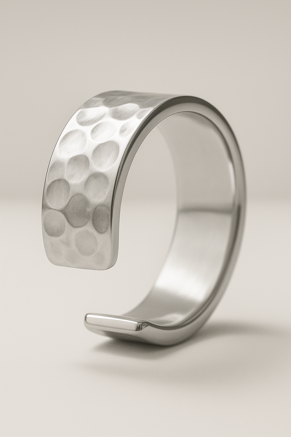 Anillo Martillado