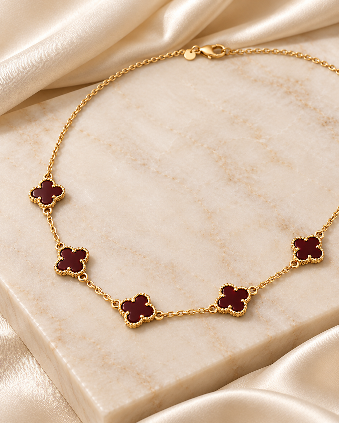 Collar Trébol de Cornalinas