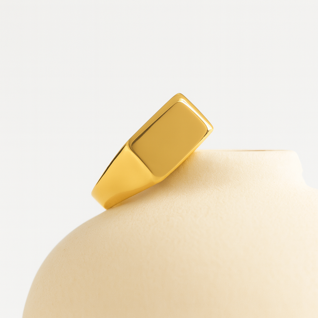 Minimal Signet (Gold)