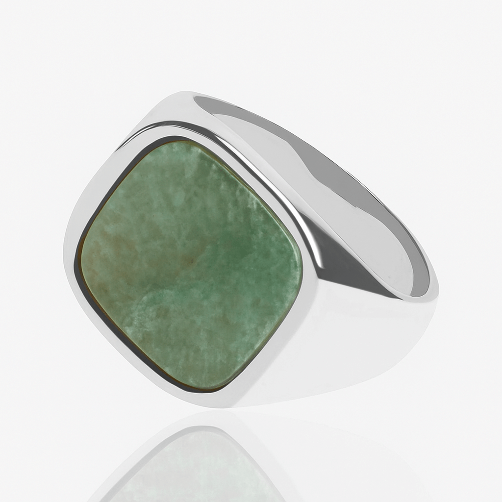 Anillo cuadrado con piedra