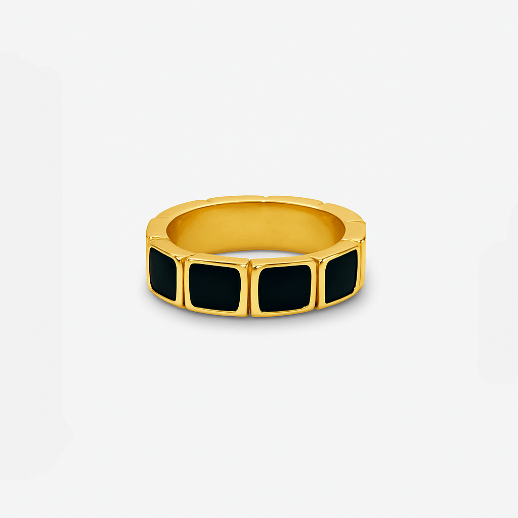 Anillo con piedras