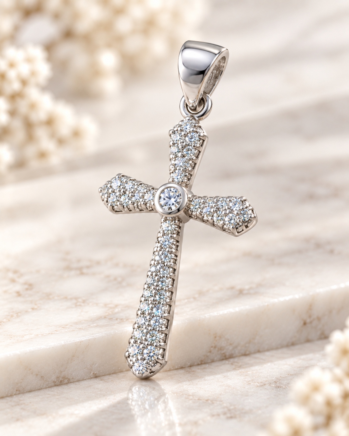 Dije Cruz Pavé en Plata