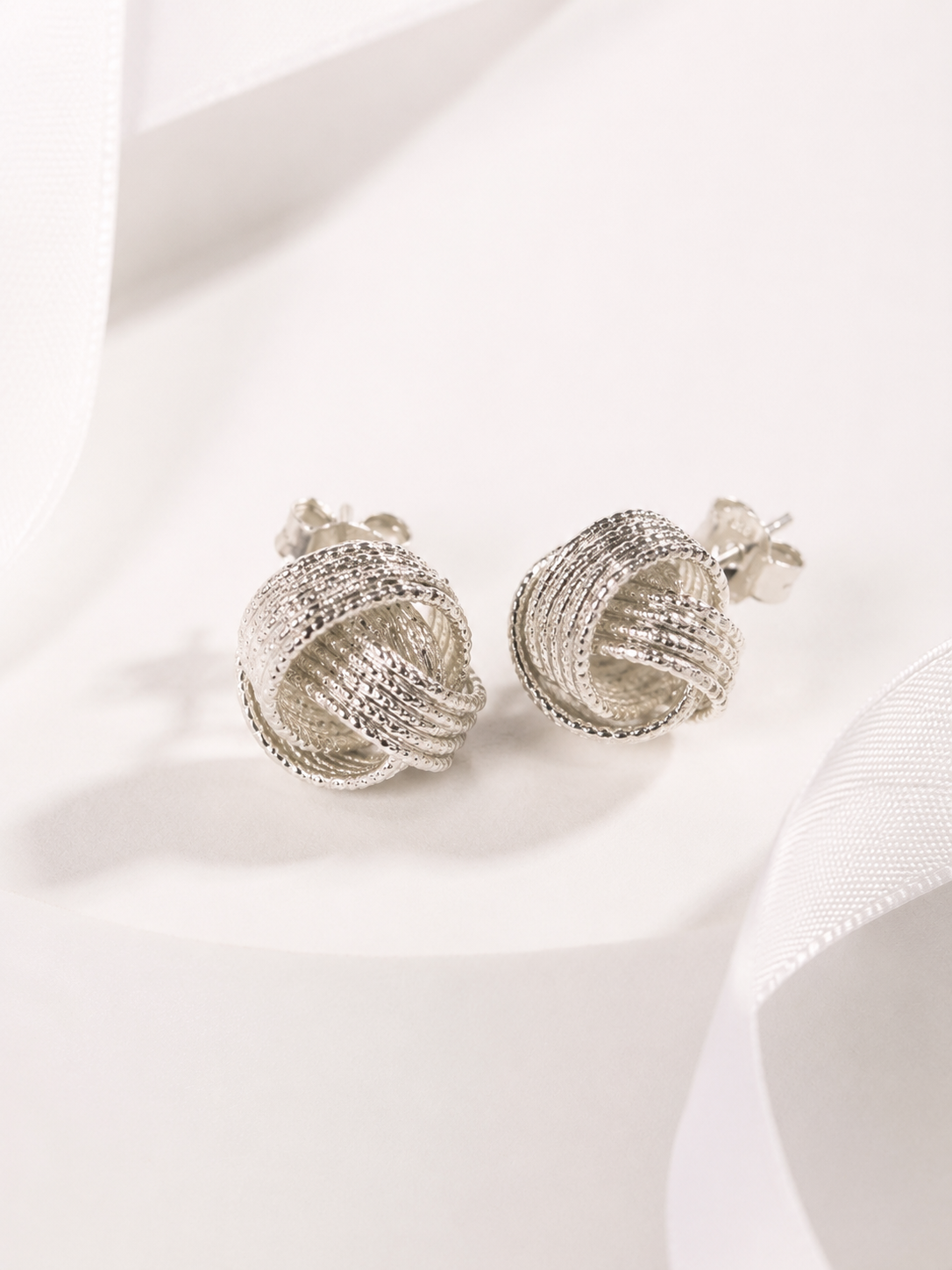 Aretes Nudo